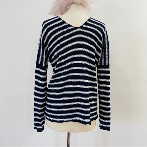 NEW Vince 100% linen V-neck sweater - Picture 3 of 5